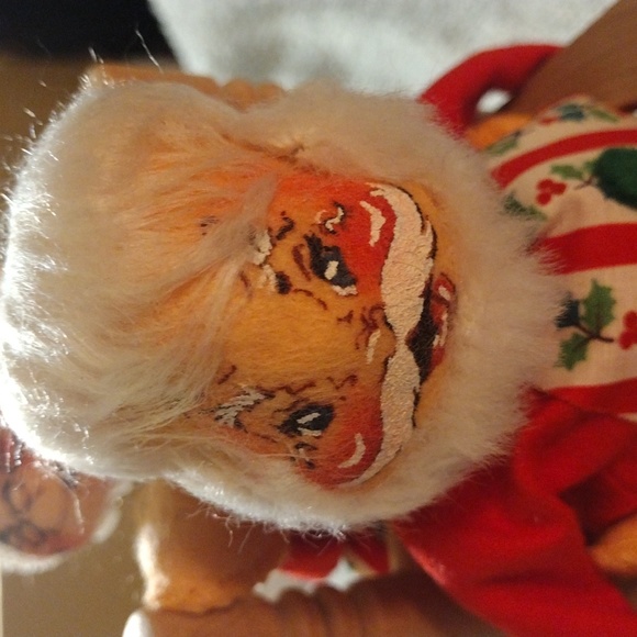 Bin40 Vintage Anna Lee Santa &Mrs. Claus Rocking chair dolls - Picture 2 of 6